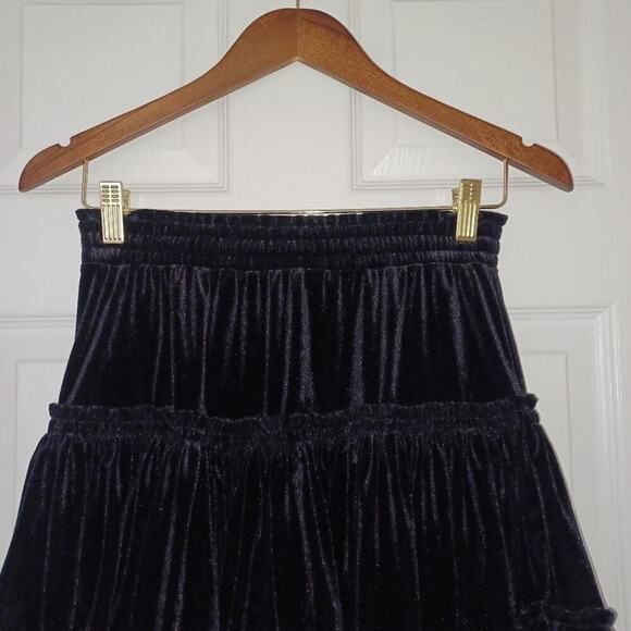 MISA Los Angeles Luiza Tiered Velvet Mini Skirt Jet Black Size XS NWT - Picture 13 of 15